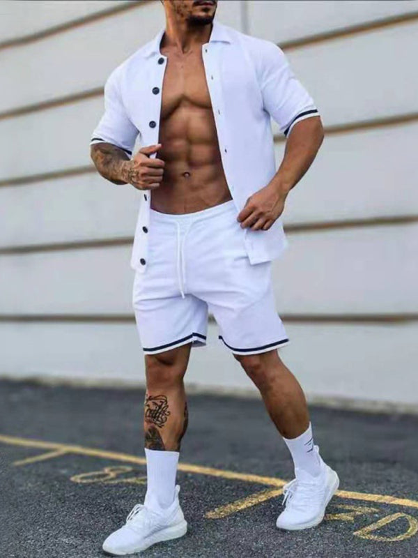 Camisa de manga corta con solapa en contraste de color para hombre + traje de dos piezas con pantalones cortos